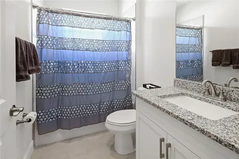 7209 33rd Square Vero Beach FL 32967