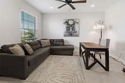 7209 33rd Square Vero Beach FL 32967