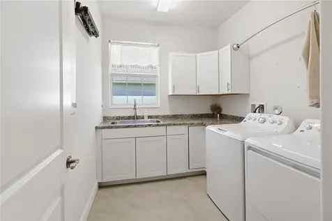 7209 33rd Square Vero Beach FL 32967