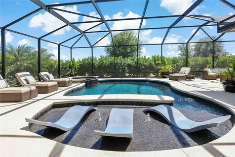 7209 33rd Square Vero Beach FL 32967