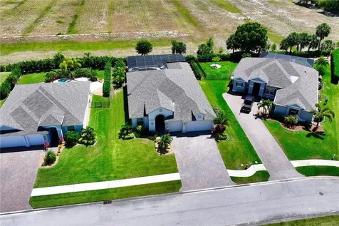 7209 33rd Square Vero Beach FL 32967