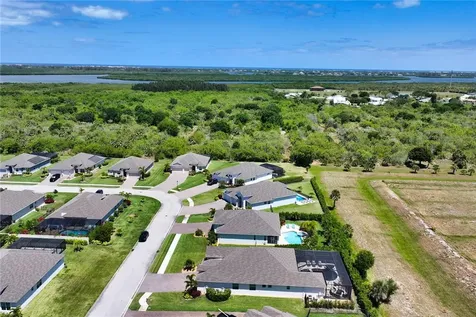 7209 33rd Square Vero Beach FL 32967