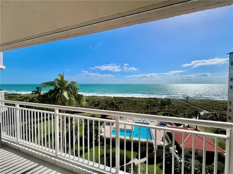 3880 N A1a Highway Hutchinson Island FL 34949