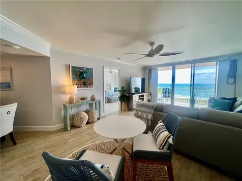 3880 N A1a Highway Hutchinson Island FL 34949