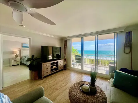 3880 N A1a Highway Hutchinson Island FL 34949