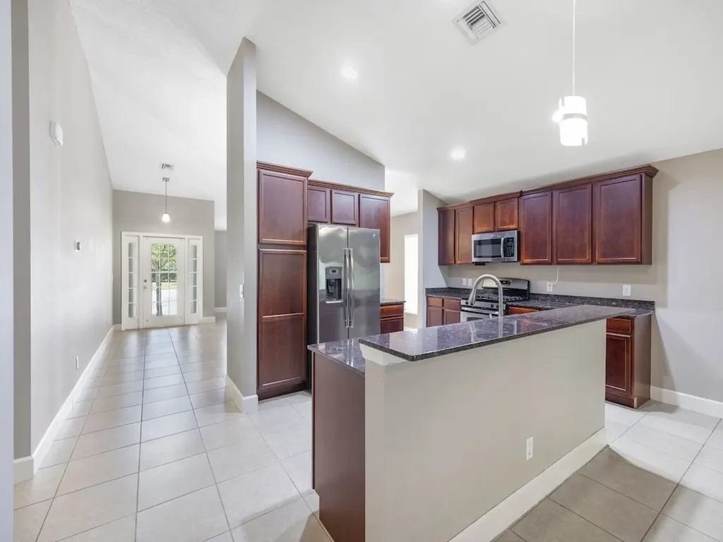 508 Calamondin Way SW Vero Beach FL 32968