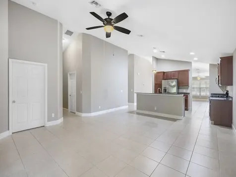 508 Calamondin Way SW Vero Beach FL 32968