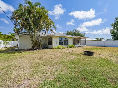 4345 21st Lane Vero Beach FL 32966