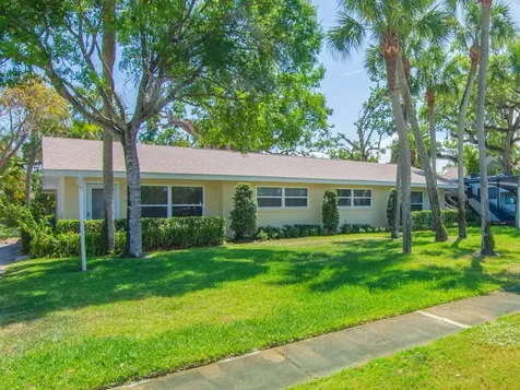 546/556 Azalea Lane Vero Beach FL 32963