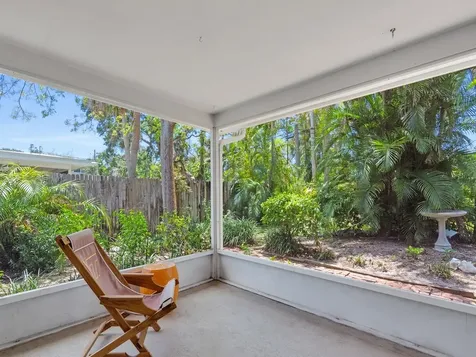 546/556 Azalea Lane Vero Beach FL 32963