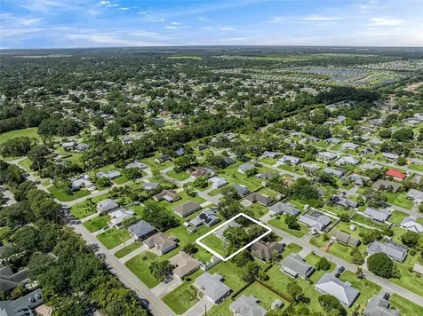 2026 13th Avenue SW Vero Beach FL 32962