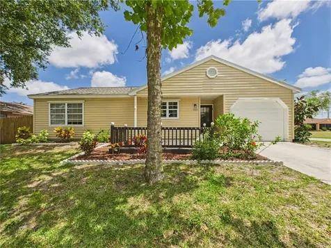 2297 Whiteside Avenue SE Palm Bay FL 32909