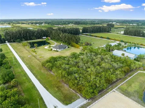 7295 65th Street Vero Beach FL 32967