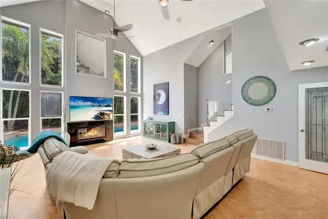 1144 Spanish Lace Lane Vero Beach FL 32963