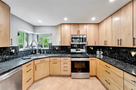 1144 Spanish Lace Lane Vero Beach FL 32963