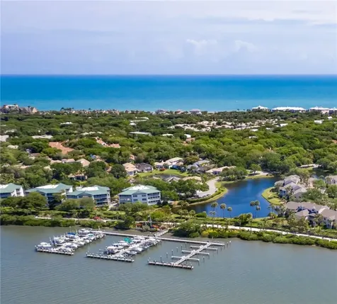 1400 Winding Oaks Circle W Vero Beach FL 32963