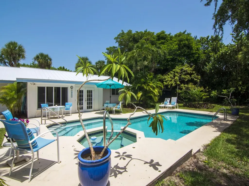 1545 Pelican Lane Vero Beach FL 32963