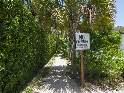 1545 Pelican Lane Vero Beach FL 32963
