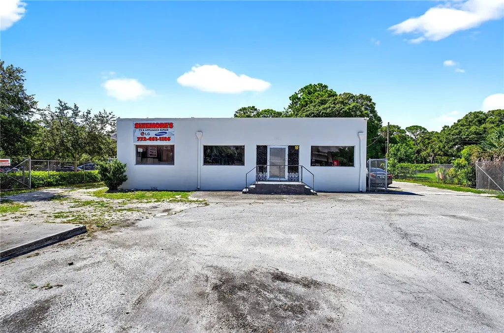 1531 Delaware Avenue Fort Pierce FL 34950