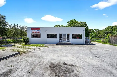 1531 Delaware Avenue Fort Pierce FL 34950