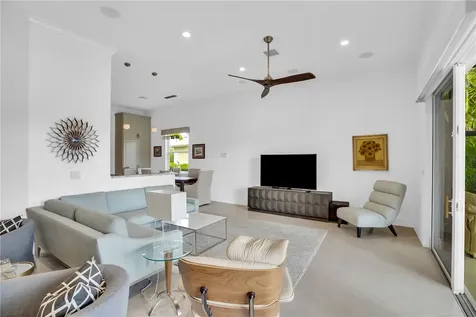 1242 River Reach Drive Vero Beach FL 32967