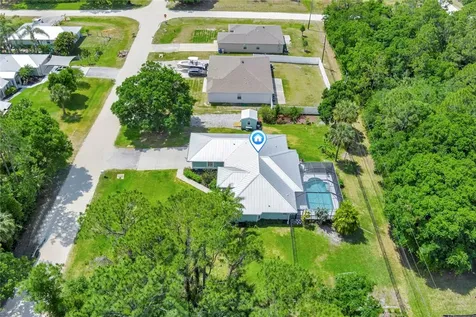 8145 95th Court Vero Beach FL 32967