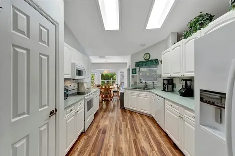8145 95th Court Vero Beach FL 32967