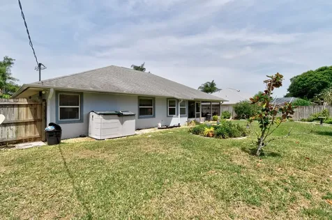 121 Arcadia Drive Sebastian FL 32958