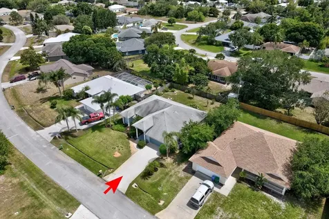 121 Arcadia Drive Sebastian FL 32958
