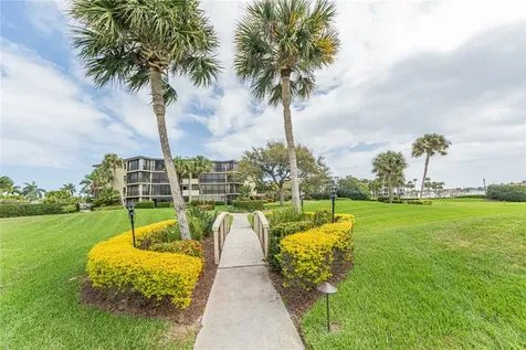 1850 Bay Road Vero Beach FL 32963
