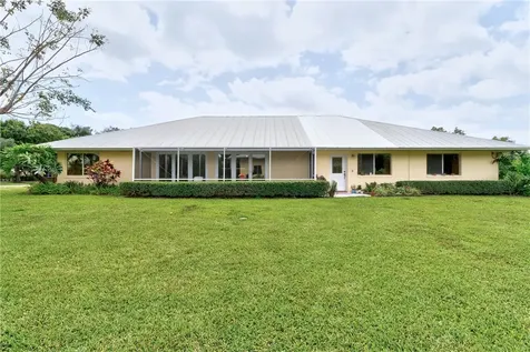 8560 De Haviland Court Vero Beach FL 32968