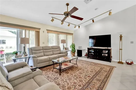 8560 De Haviland Court Vero Beach FL 32968