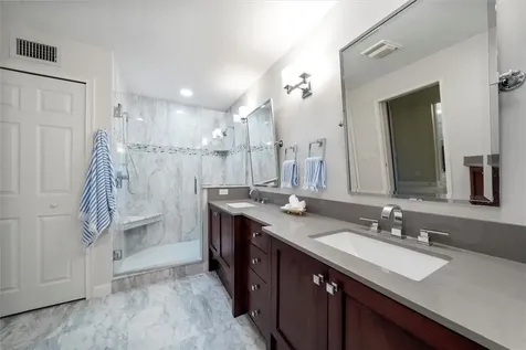 8880 N Sea Oaks Way Vero Beach FL 32963