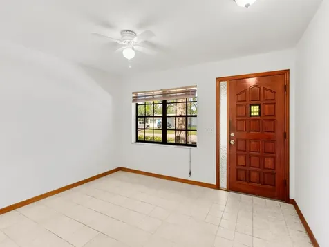 1626 4th Court Vero Beach FL 32960