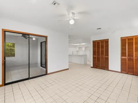 1626 4th Court Vero Beach FL 32960