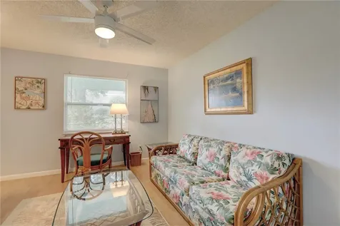 974 Dolphin Avenue Sebastian FL 32958