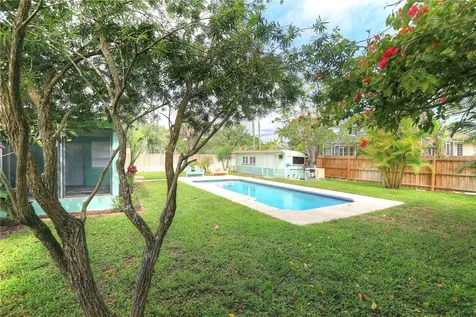 974 Dolphin Avenue Sebastian FL 32958