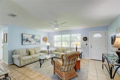 974 Dolphin Avenue Sebastian FL 32958