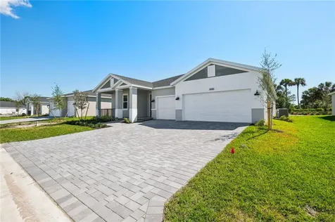 5685 Hampton Park Circle Vero Beach FL 32966