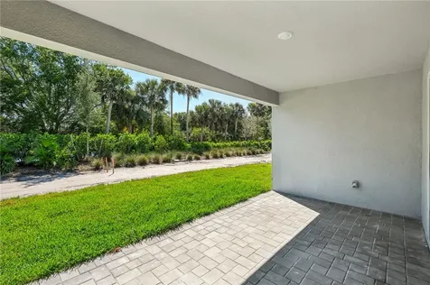 5685 Hampton Park Circle Vero Beach FL 32966