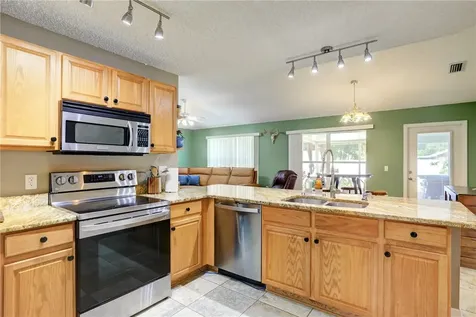 520 Higgs Avenue NW Palm Bay FL 32907