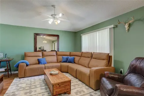 520 Higgs Avenue NW Palm Bay FL 32907