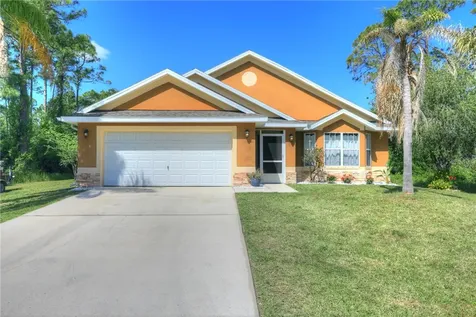 520 Higgs Avenue NW Palm Bay FL 32907