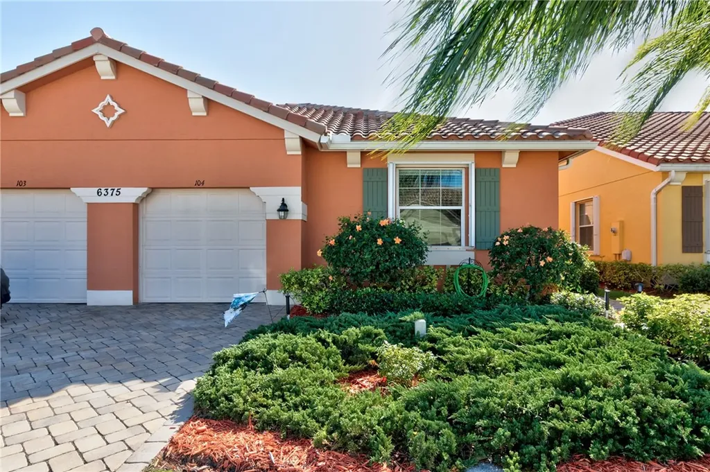 6375 Oxford Circle Vero Beach FL 32966