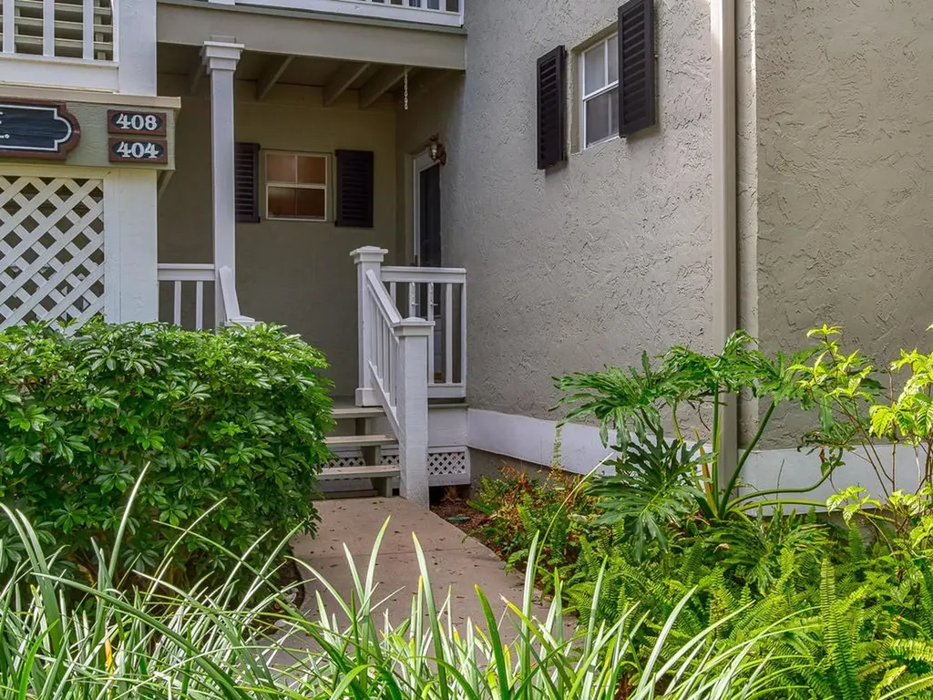 1215 Winding Oaks Circle E Vero Beach FL 32963