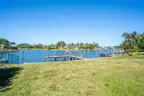 213 Spinnaker Drive Vero Beach FL 32963