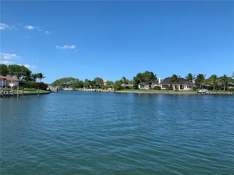 213 Spinnaker Drive Vero Beach FL 32963
