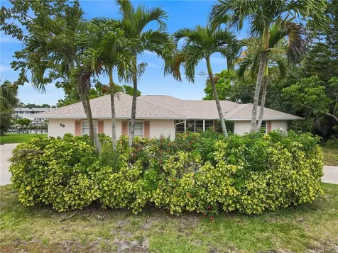 28 Sea Gull Avenue Vero Beach FL 32960