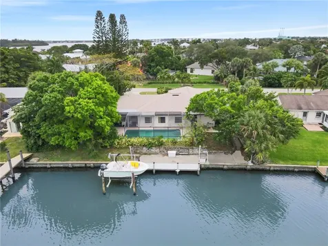 28 Sea Gull Avenue Vero Beach FL 32960