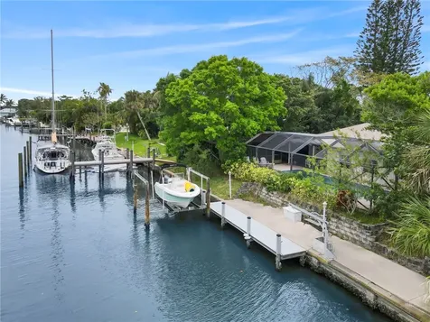 28 Sea Gull Avenue Vero Beach FL 32960
